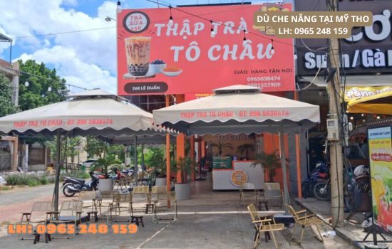 ô dù che nắng hồ bơi