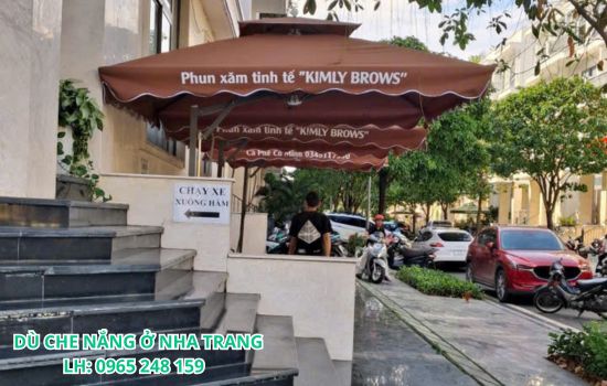 dù che nắng ở nha trang