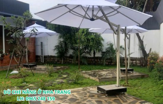 dù che nắng ở nha trang