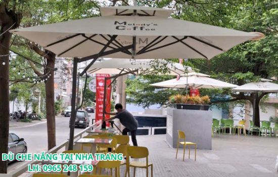 dù che nắng tại nha trang