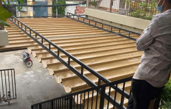 làm mái hiên ở dĩ an