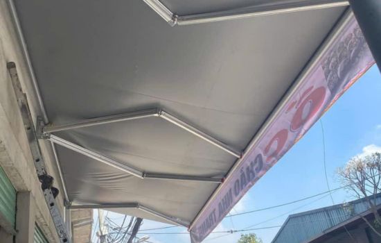 làm mái hiên ở thủ đức