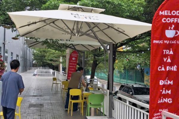 dù che nắng ở lái thiêu