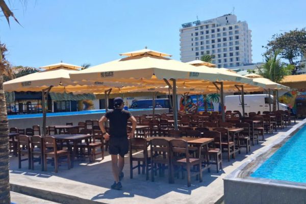 dù che nắng nhà hàng