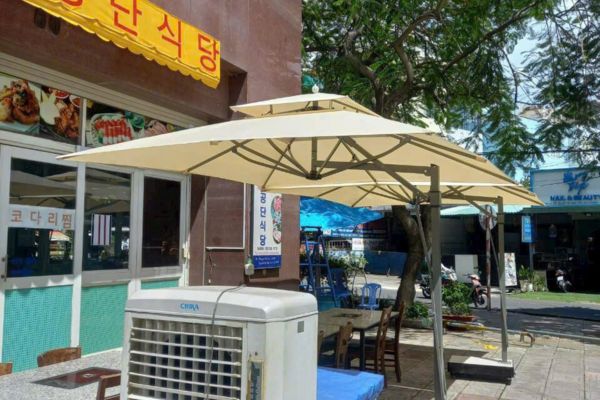 dù che quán cafe long khánh