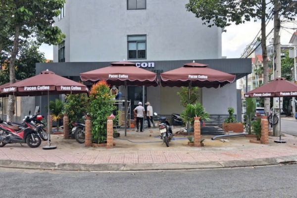 dù che quán cafe long khánh